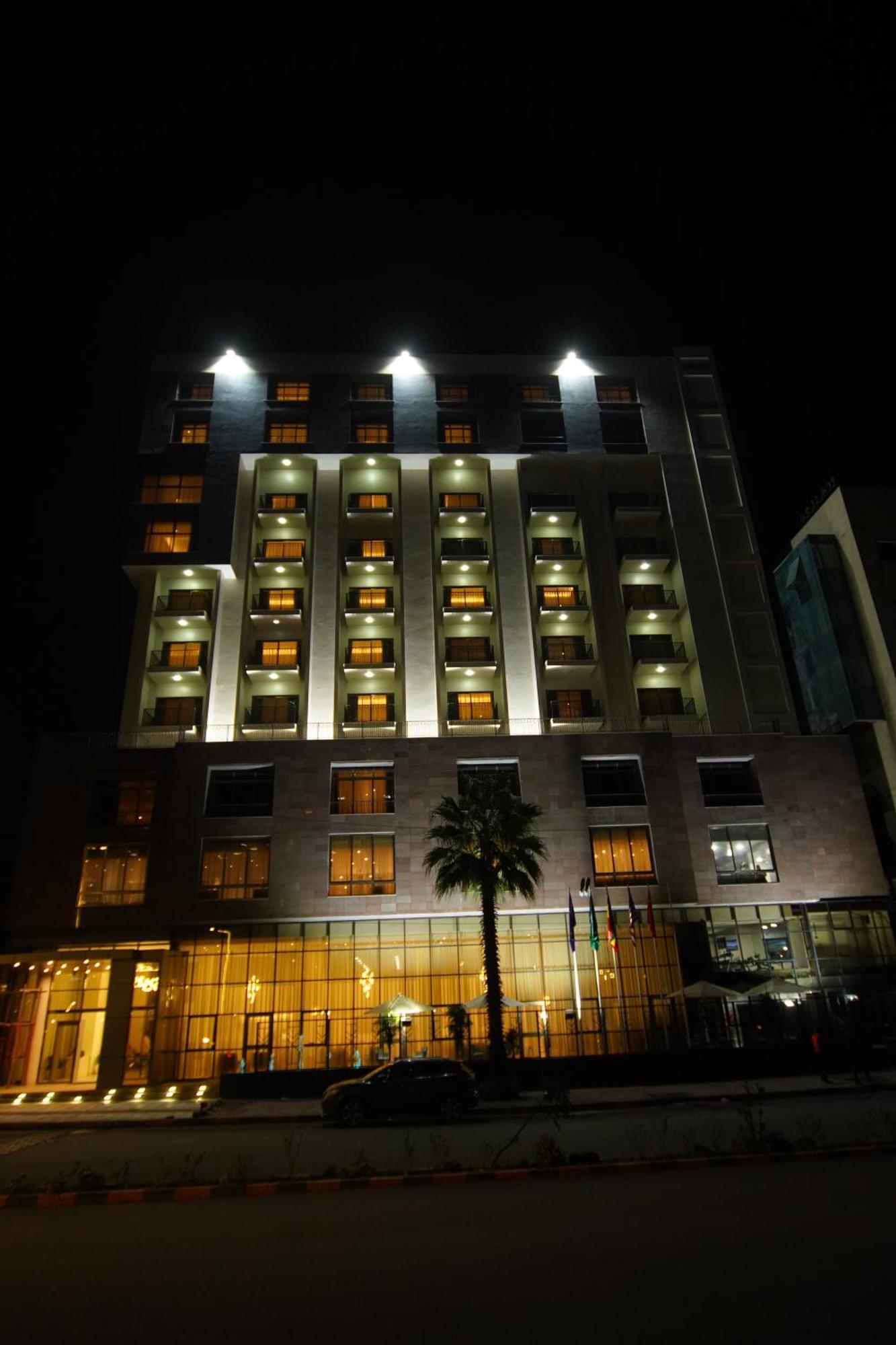 Best Western Premier Dynasty Addis-Abeba Extérieur photo