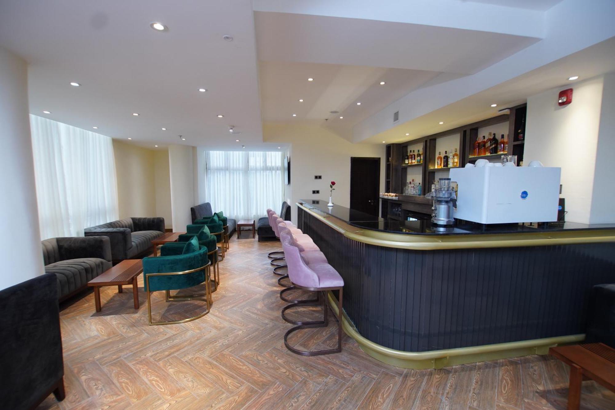 Best Western Premier Dynasty Addis-Abeba Extérieur photo